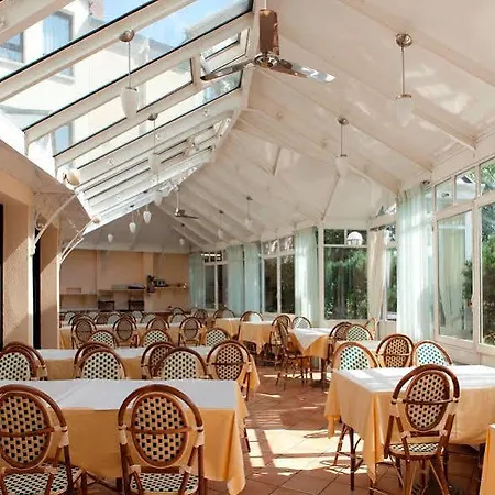 Western Grand Parc Marne La Vallee 酒店 尚特洛普恩布里