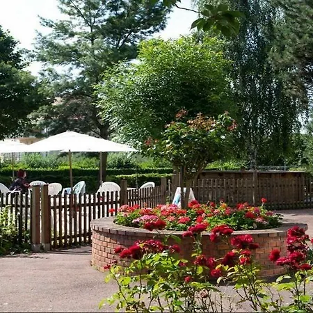 מלון Western Grand Parc Marne La Vallee 3*
